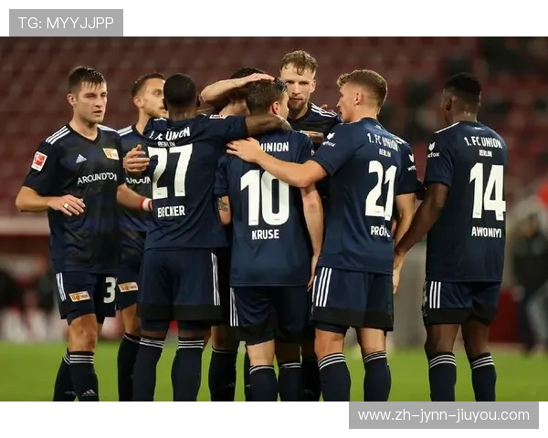 黑马逆袭与豪门对决：十年前德甲经典战役全面解析